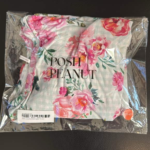 Posh Peanut Karina Long Sleeve Pajamas - Picture 15 of 15